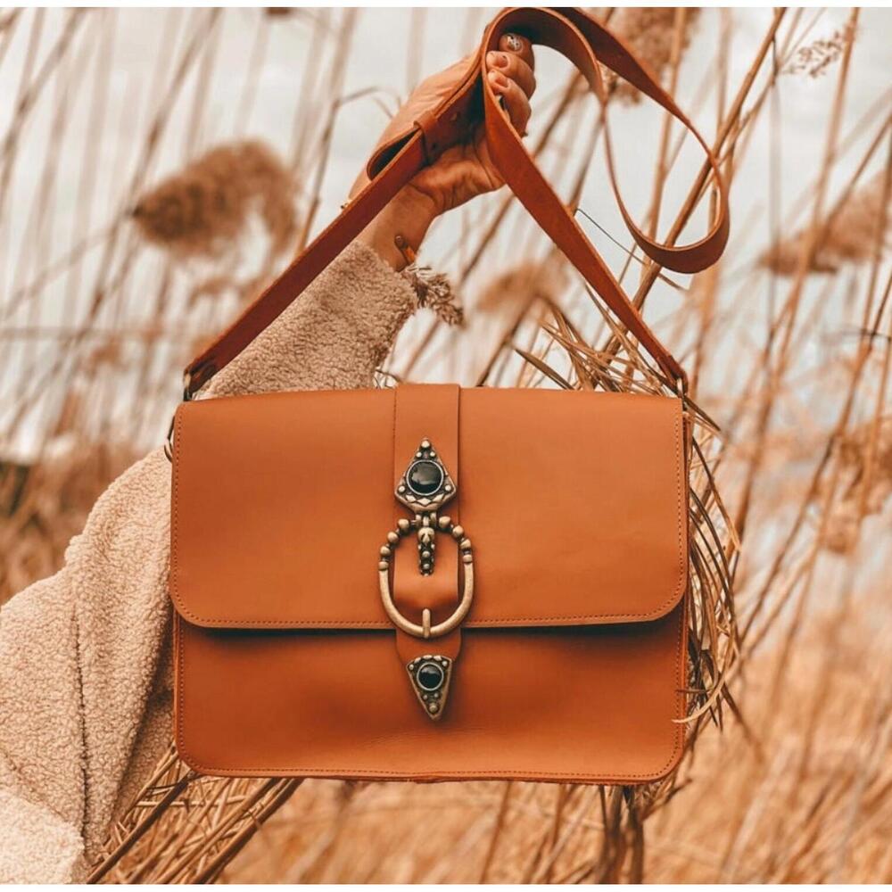 NEW CHRISTINA CHRISTI boho crossbody bag in brown leather